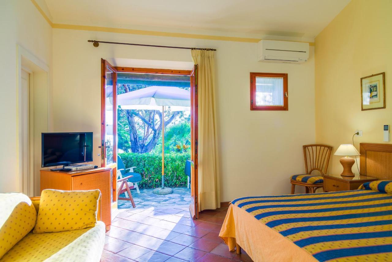 Hotel Villa Ottone Portoferraio Exteriér fotografie